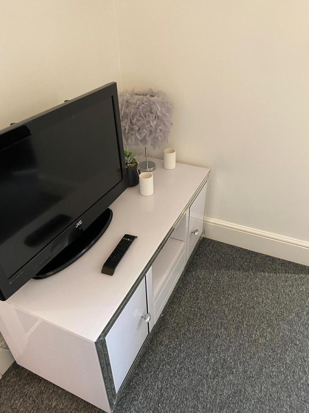 Meadow View Flat 1 Daire Hurst Dış mekan fotoğraf