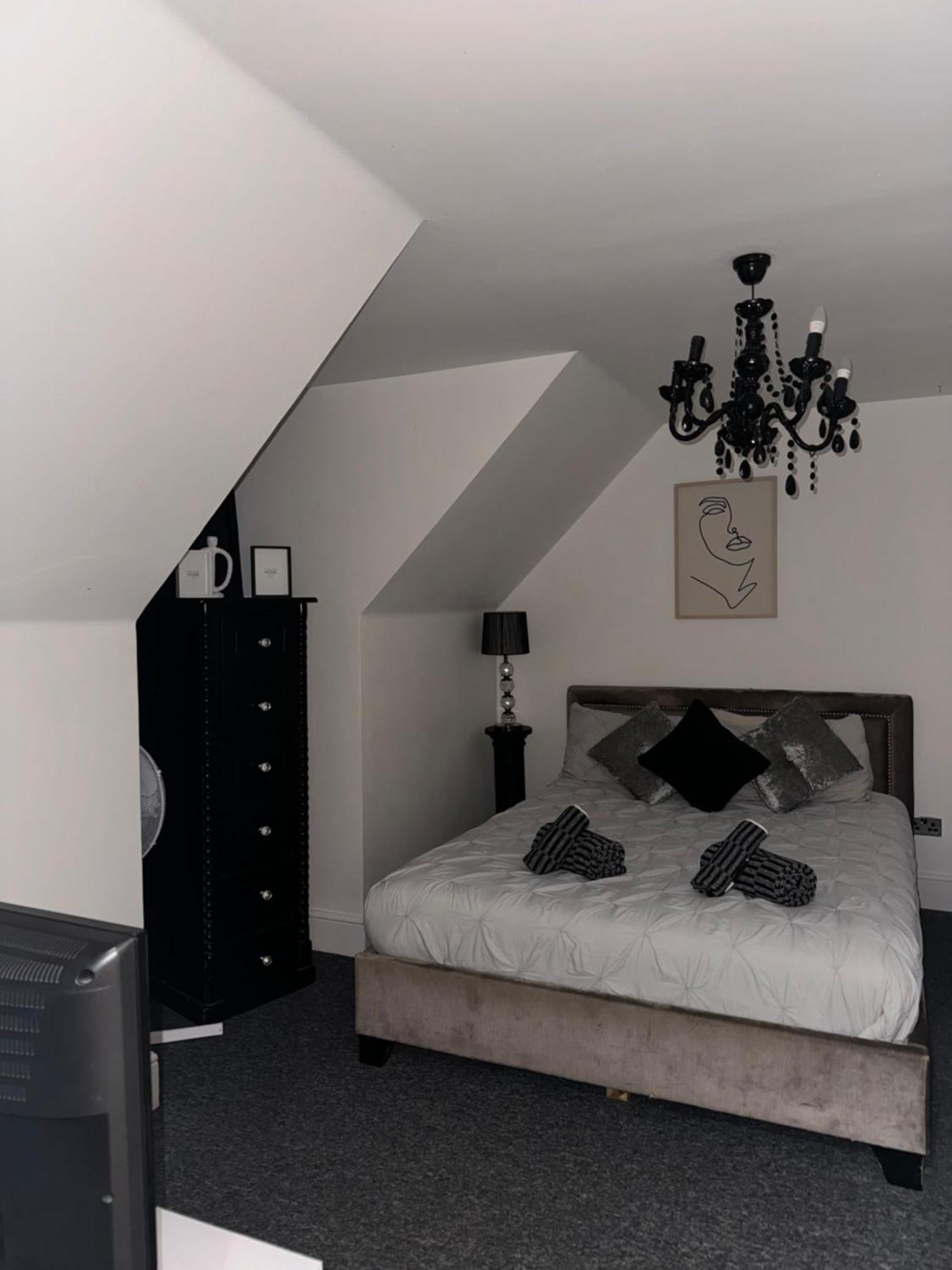 Meadow View Flat 1 Daire Hurst Dış mekan fotoğraf